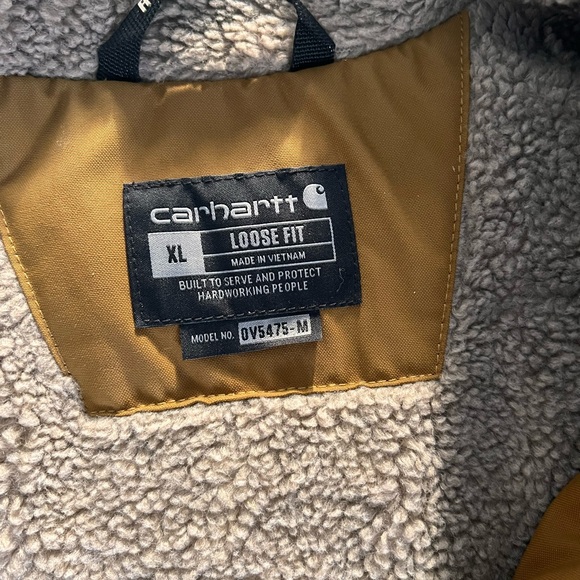 Men’s Carhartt Vest - Picture 3 of 4